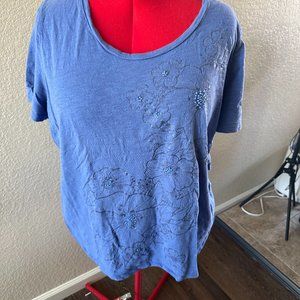 Merona Blue Short-sleeve T-shirt - floral print with beading Size 2X